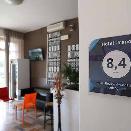 Hotel Urano Cattolica Buitenkant foto