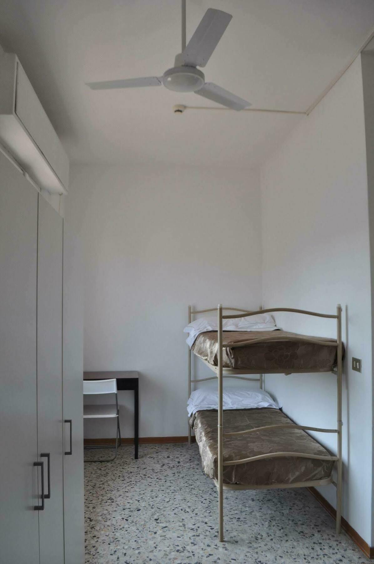 Hotel Urano Cattolica Buitenkant foto